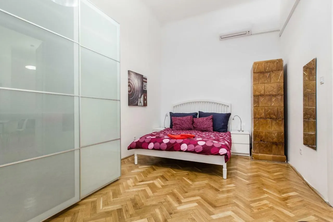 The Rubi Apartment Budapest Ungheria
