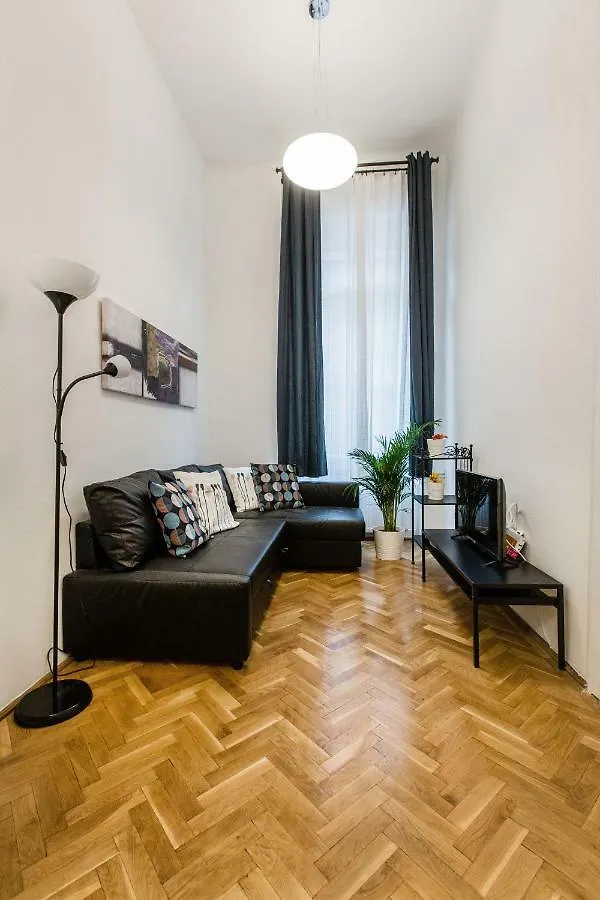 The Rubi Apartment Budapest Ungheria
